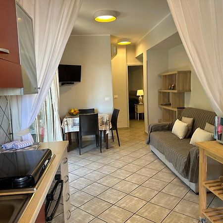 Апартаменти La Casa Di Marilena Таорміна Екстер'єр фото